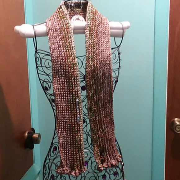 Camouflage Colored Scarf - Picture 2 of 8